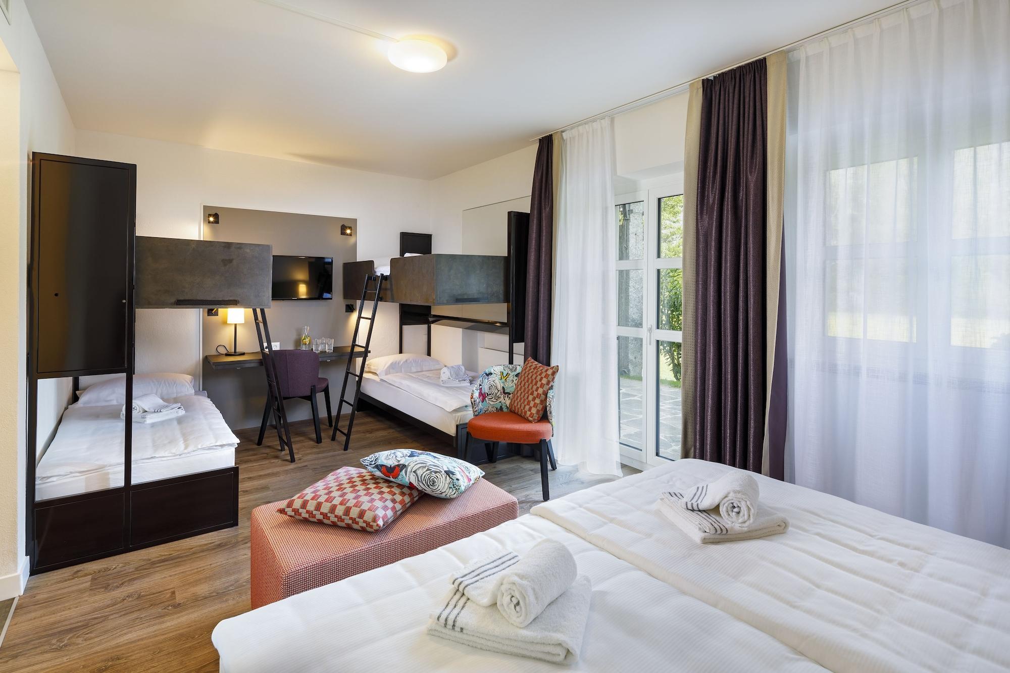 Hotel Bellinzona Sud Swiss Quality Монте-Карассо Экстерьер фото