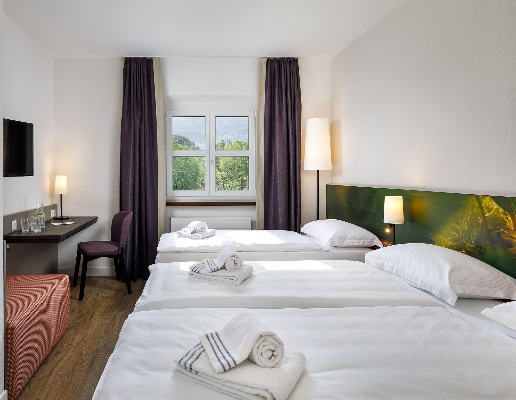 Hotel Bellinzona Sud Swiss Quality Монте-Карассо Экстерьер фото