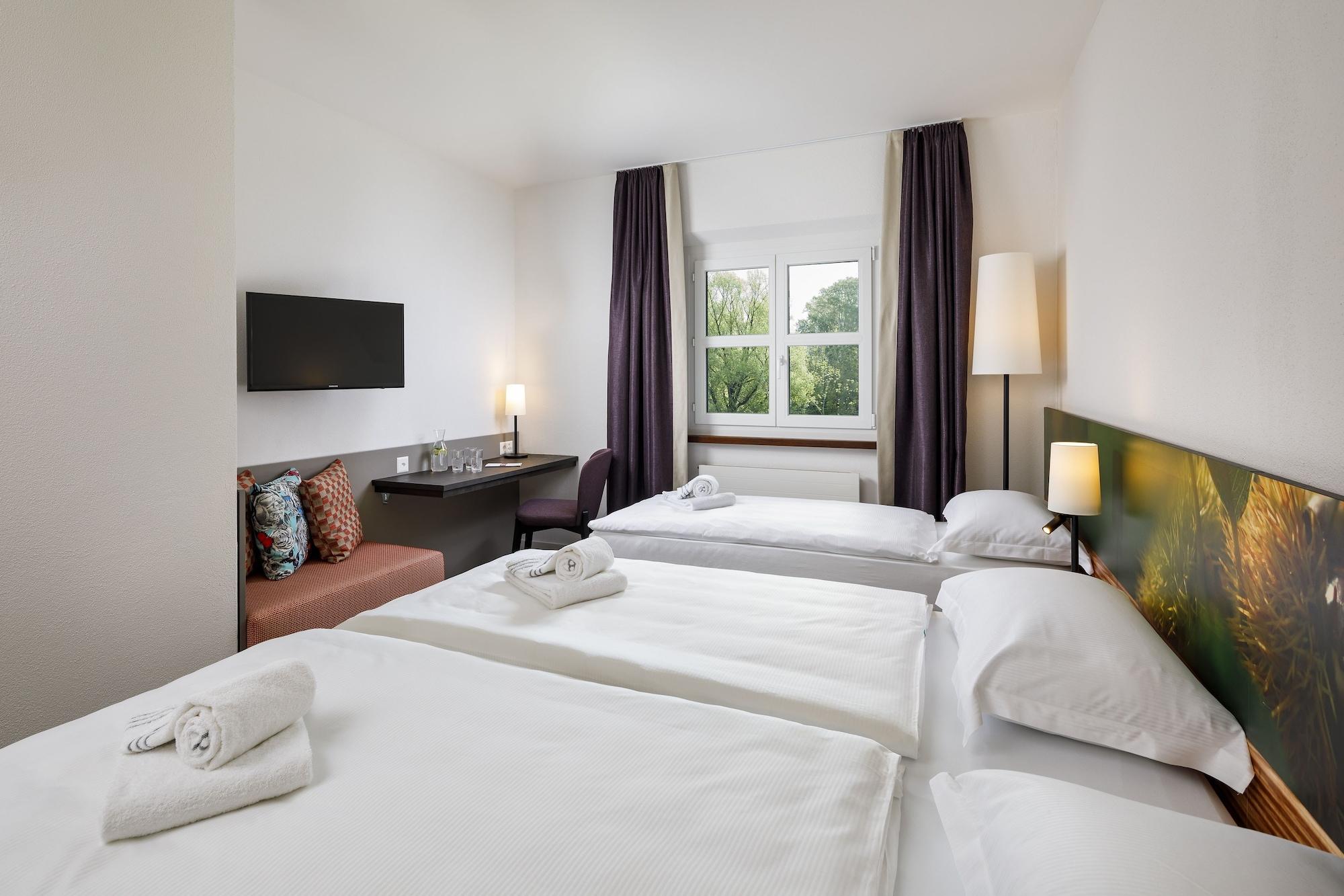 Hotel Bellinzona Sud Swiss Quality Монте-Карассо Экстерьер фото
