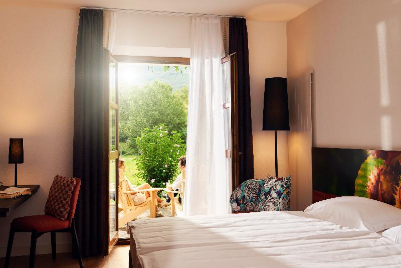Hotel Bellinzona Sud Swiss Quality Монте-Карассо Экстерьер фото