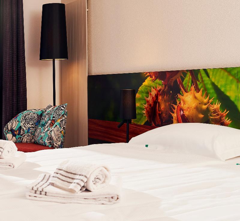 Hotel Bellinzona Sud Swiss Quality Монте-Карассо Экстерьер фото