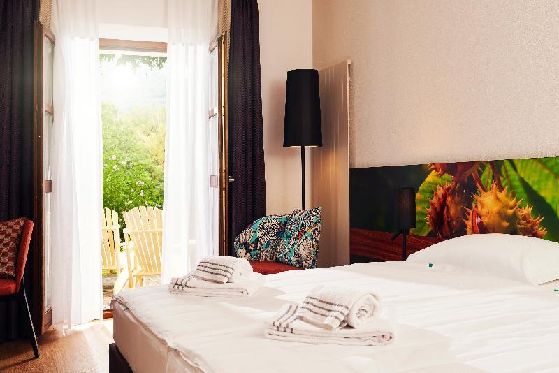 Hotel Bellinzona Sud Swiss Quality Монте-Карассо Экстерьер фото
