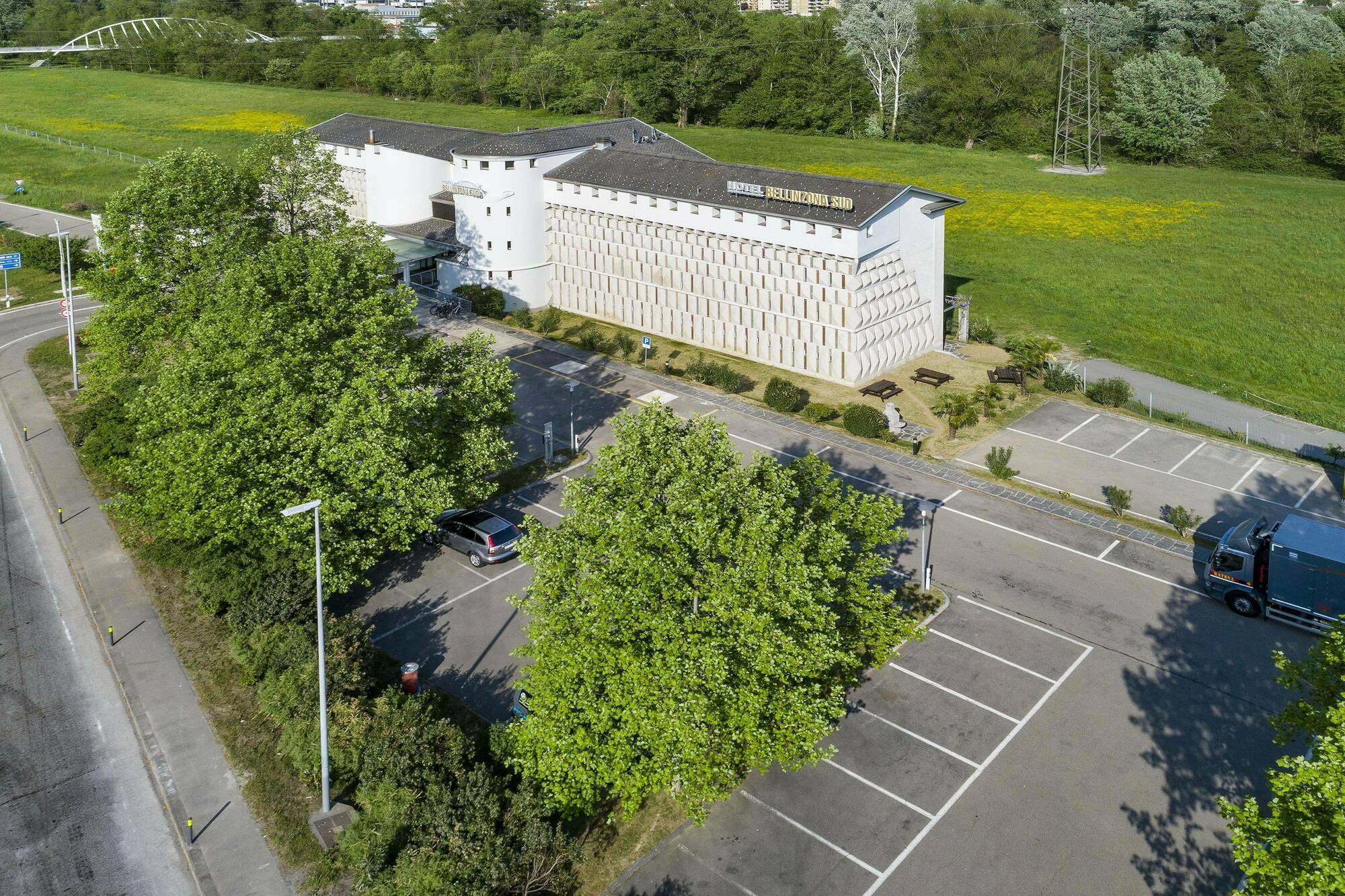 Hotel Bellinzona Sud Swiss Quality Монте-Карассо Экстерьер фото